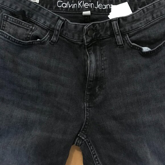 Calvin Klein Slim Straight Jeans – Size 32x30 - Picture 8 of 8
